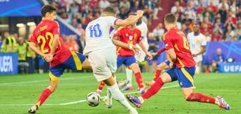 delanteros centro ea sporrts fc 26