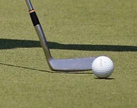 Palos y pelotas de golf