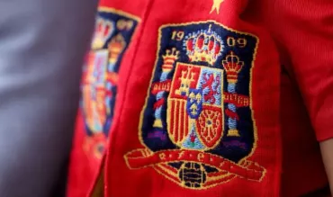 mejores jugadores espanoles ea fc 26